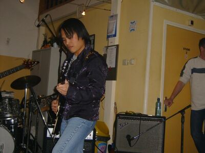 09.jpg